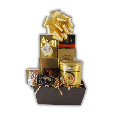 Kosz Prezentowy Złota Iskierka – Luksusowy Zestaw Słodyczy